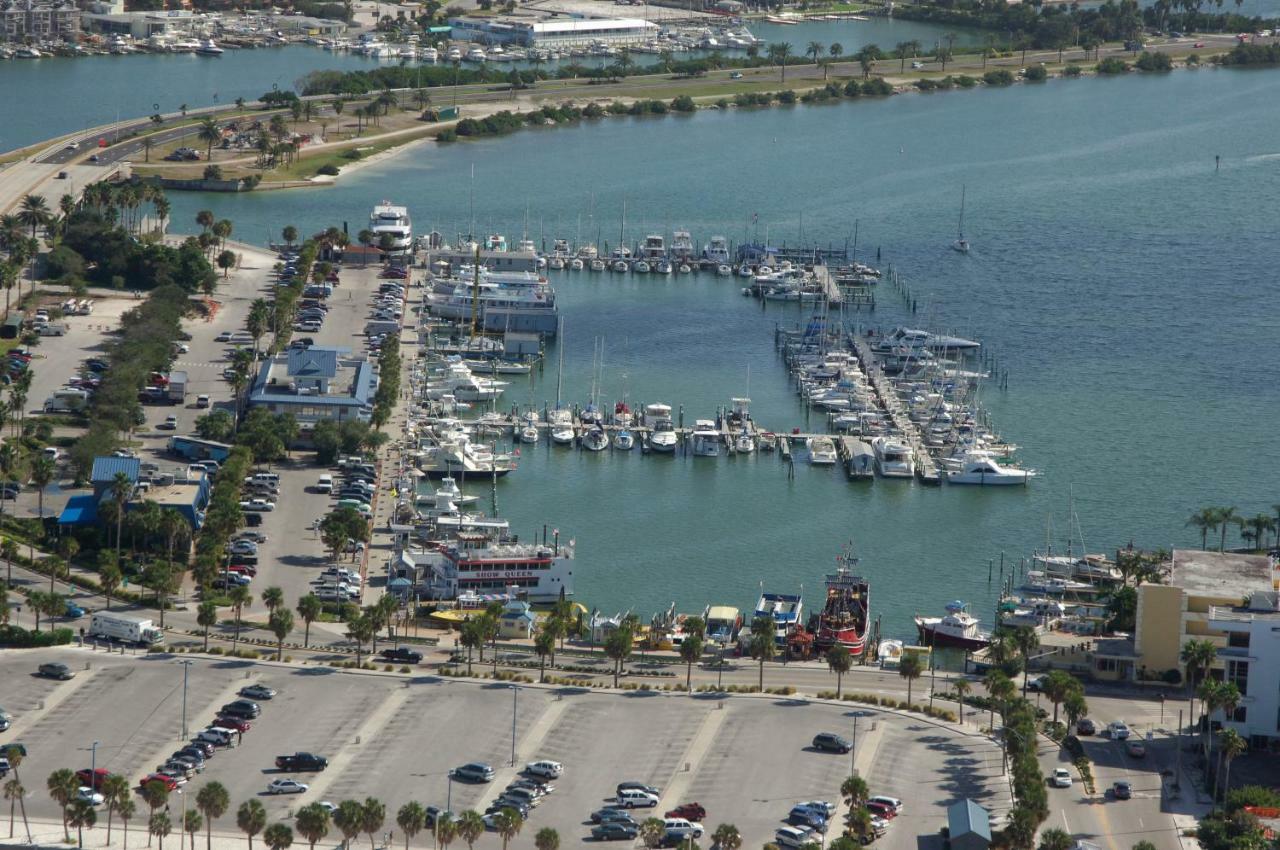 Express Inn & Suites - 5 Miles From St Petersburg Clearwater Airport מראה חיצוני תמונה